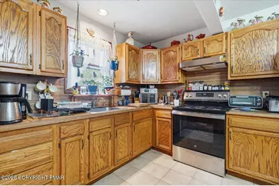  7110 Robinwood Drive, Tobyhanna, PA 18466 - Photo 11