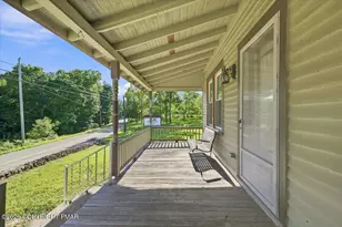 221 Upper Swiftwater Rd, Cresco, PA 18326 - Photo 11