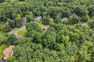 123 Pasquin Dr, East Stroudsburg, PA 18301 - Photo 41