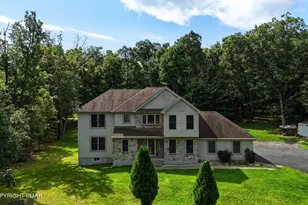 192 Waverly Dr, East Stroudsburg, PA 18302 - Photo 3