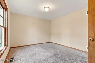  192 Waverly Drive, East Stroudsburg, PA 18302 - Photo 15