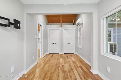  126 W West View Circle, East Stroudsburg, PA 18302 - Photo 15