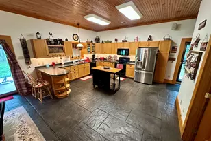 1201 Railroad Ave, Gouldsboro, PA 18424 - Photo 5