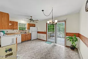 141 Acorn Ln, Kunkletown, PA 18058 - Photo 9