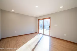 902 Thornberry Ct, East Stroudsburg, PA 18302 - Photo 27