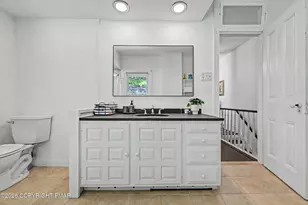 54 W Broadway, Jim Thorpe, PA 18229 - Photo 55
