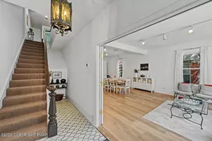 54 W Broadway, Jim Thorpe, PA 18229 - Photo 9