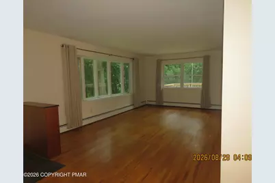  14 Bell Terrace, Stroudsburg, PA 18360 - Photo 3