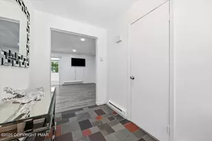 24 Tara Dr, East Stroudsburg, PA 18301 - Photo 11
