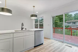2704 Starlight Terrace, Tobyhanna, PA 18466 - Photo 17