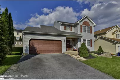  5016 Foxrun Lane, Whitehall, PA 18052 - Photo 3