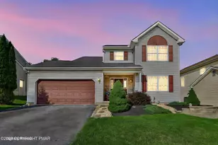 5016 Foxrun Ln, Whitehall, PA 18052 - Photo 1