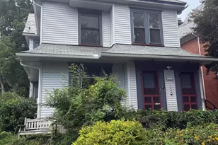 722 Scott St, Stroudsburg, PA 18360 - Photo 1