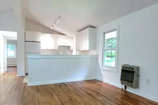 6046 Little Bear Ln, East Stroudsburg, PA 18302 - Photo 11