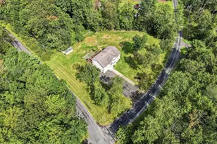 1123 Chickadee Dr, Pocono Summit, PA 18346 - Photo 1
