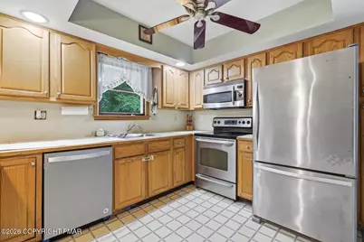  191 Hemlock Road, Tannersville, PA 18372 - Photo 11