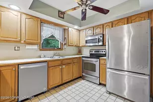 191 Hemlock Rd, Tannersville, PA 18372 - Photo 11