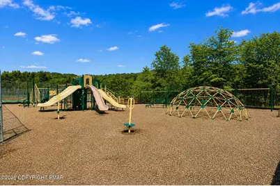 424 Saunders Drive, Bushkill, PA 18324 - Photo 51