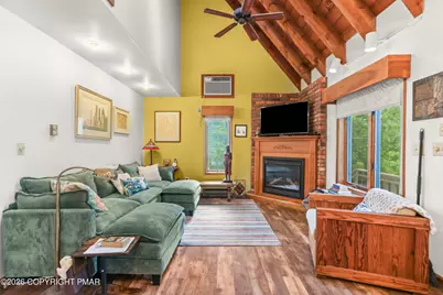 424 Saunders Drive, Bushkill, PA 18324 - Photo 7