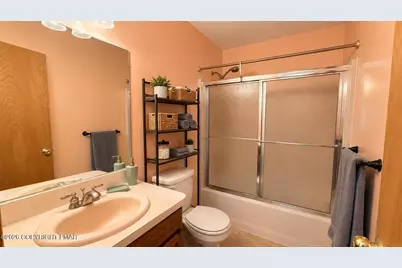  135 Mountain Top Circle, Bushkill, PA 18324 - Photo 25