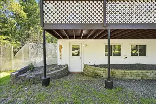 6520 Runnymeade Ln, Tobyhanna, PA 18466 - Photo 23