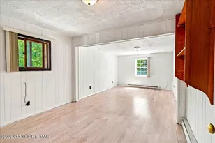 6520 Runnymeade Ln, Tobyhanna, PA 18466 - Photo 11