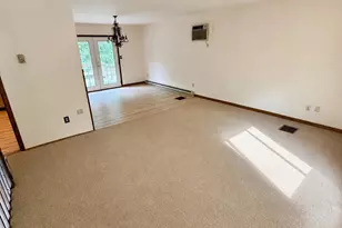3122 Gabrielle Ln, East Stroudsburg, PA 18301 - Photo 5
