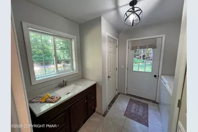  715 Foster Avenue, White Haven, PA 18661 - Photo 11