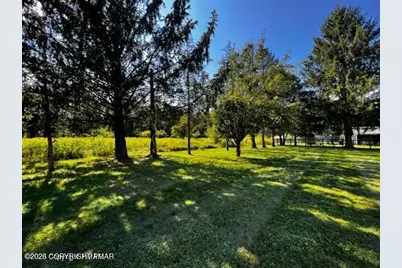  203 Center Road, Stroudsburg, PA 18360 - Photo 3