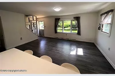  203 Center Road, Stroudsburg, PA 18360 - Photo 15