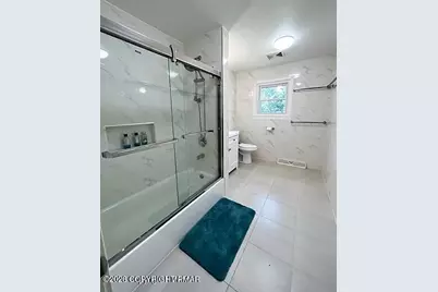  203 Center Road, Stroudsburg, PA 18360 - Photo 23