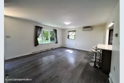  203 Center Road, Stroudsburg, PA 18360 - Photo 17