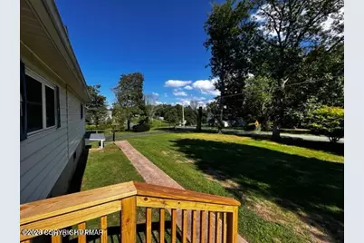  203 Center Road, Stroudsburg, PA 18360 - Photo 5