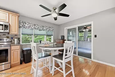  103 Water View Drive, Hawley, PA 18428 - Photo 17
