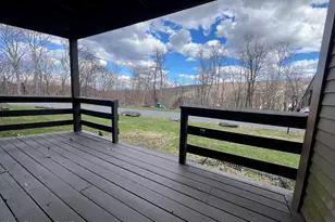 41D Skyview Dr, East Stroudsburg, PA 18302 - Photo 3