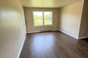 339 Race St, East Stroudsburg, PA 18301 - Photo 7