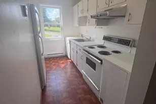 404 Woodcliffe Ave, Stroudsburg, PA 18360 - Photo 3