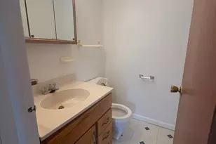 404 Woodcliffe Ave, Stroudsburg, PA 18360 - Photo 5