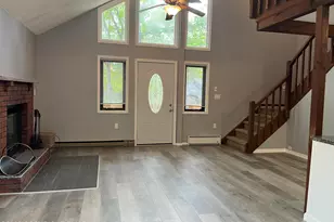5031 Woodbridge Dr, Bushkill, PA 18324 - Photo 5