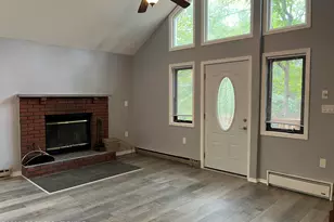 5031 Woodbridge Dr, Bushkill, PA 18324 - Photo 3