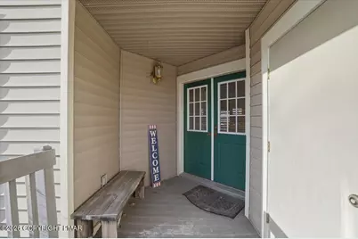  207 Sycamore Court, Tannersville, PA 18372 - Photo 3