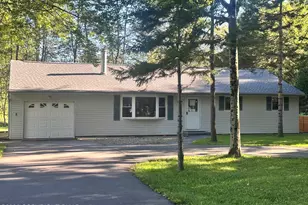 4107 Azalea Dr, Pocono Summit, PA 18346 - Photo 1