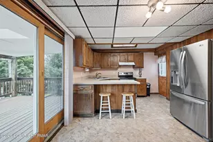 357 N 3rd St, Lehighton, PA 18235 - Photo 11