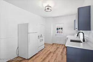 [Address not provided], Stroudsburg, PA 18360 - Photo 9