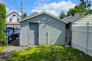 420 Park St, Freeland, PA 18224 - Photo 5
