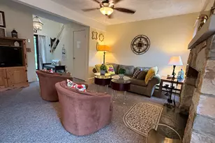 120 Snow Ridge Cir, Blakeslee, PA 18610 - Photo 3
