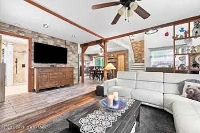  2385 Winding Way, Tobyhanna, PA 18466 - Photo 5