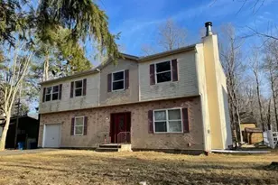 5011 Woodside Dr, Tobyhanna, PA 18466 - Photo 17