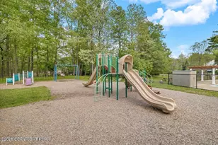 5011 Woodside Dr, Tobyhanna, PA 18466 - Photo 19