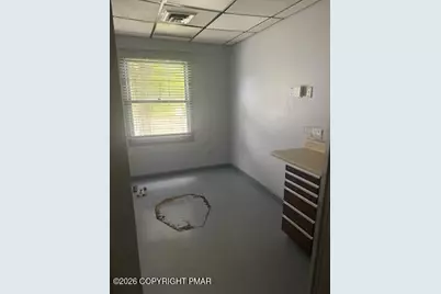  1377 Pocono Boulevard #Main Level, Mount Pocono, PA 18344 - Photo 11